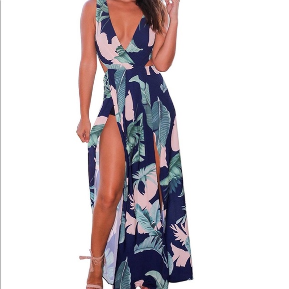 Other - Maxi V-Neck Floral Swimsuit Coverup Dress Size L